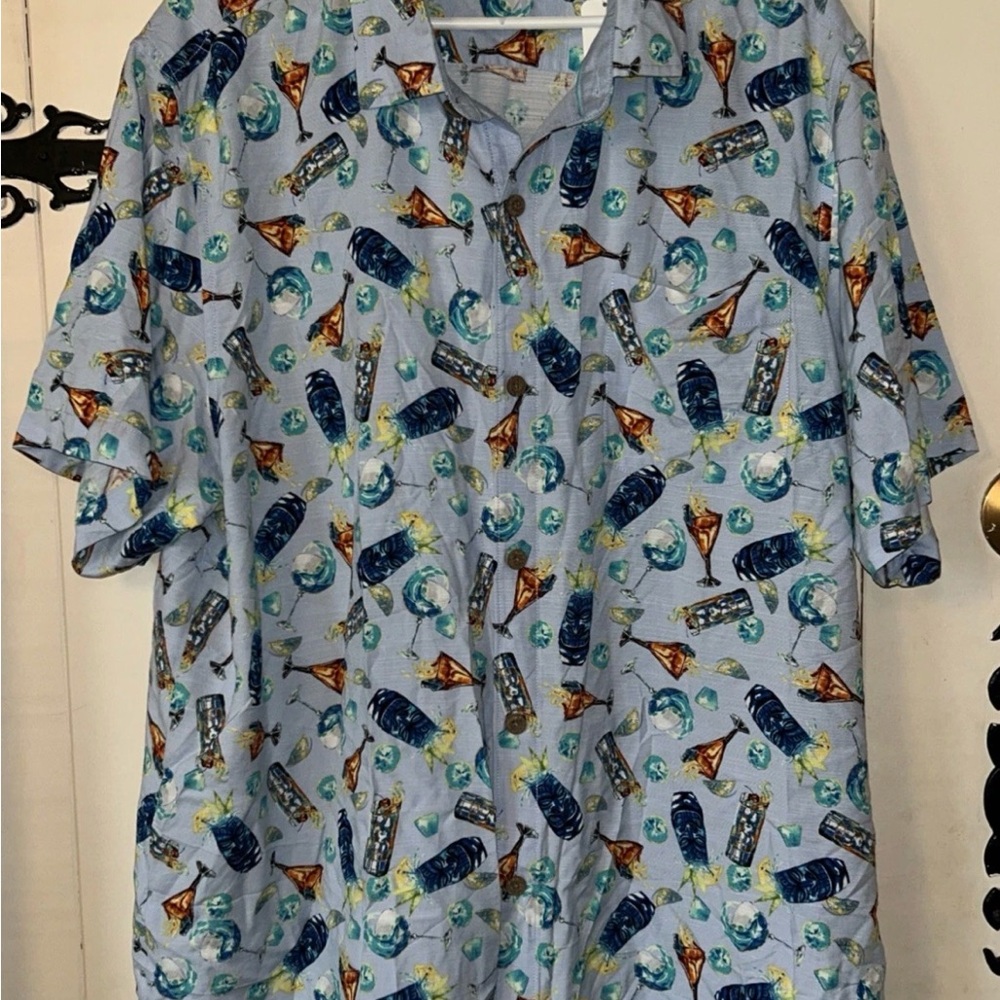 Tommy Bahama Veracruz Cay Chilled And Spilled Drinks Martini Tiki Shirt Size XL